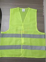 Жилет световозвращающий дешевый 80гр/м2 (2 полосы)